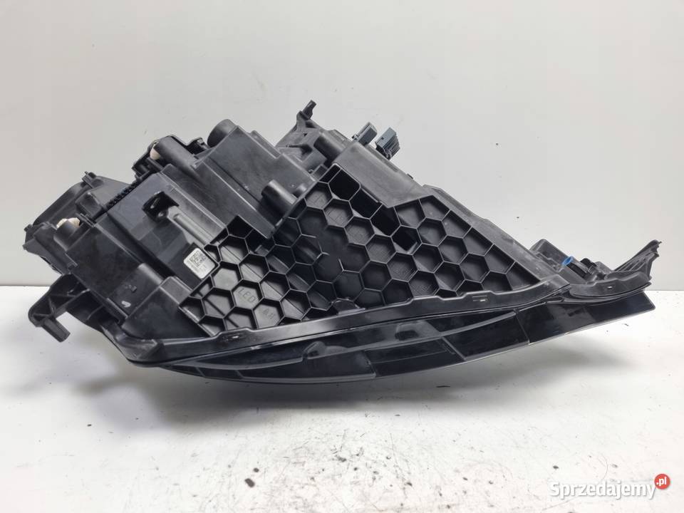 Volvo V60 II S60 III PRZEDNIA LAMPA LEWA LEWY osobowe