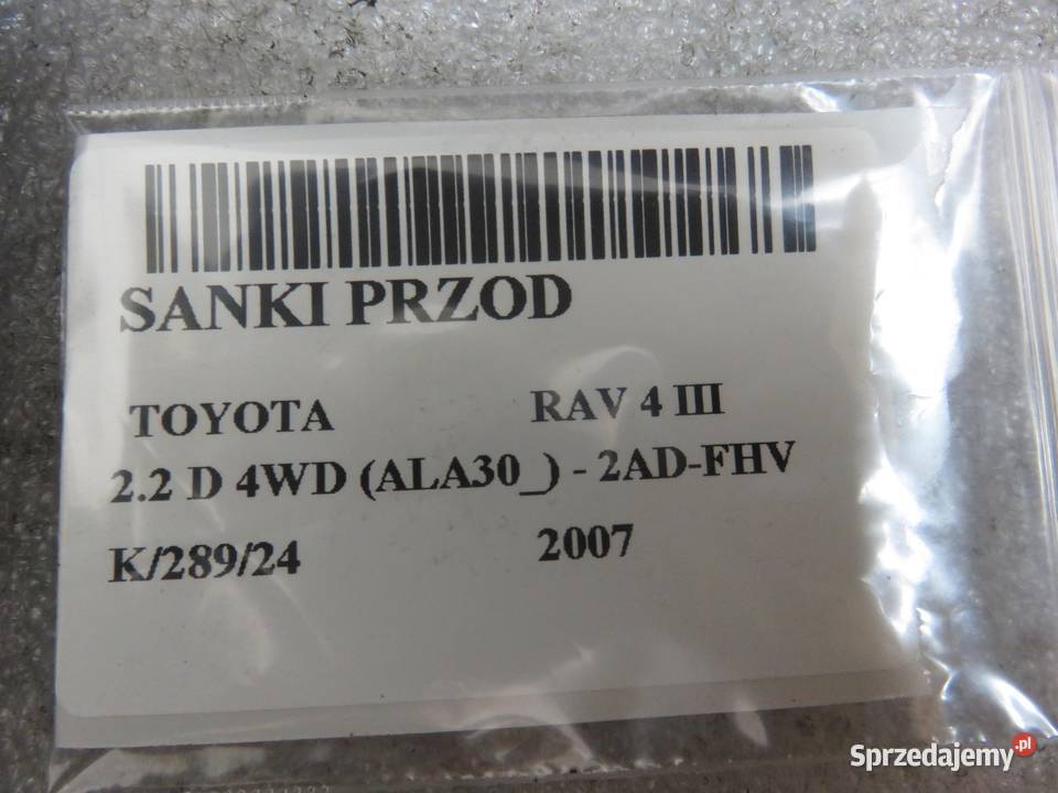 SANKI PRZÓD TOYOTA RAV 4 III 22 D 4WD 177 2ADFHV małopolskie