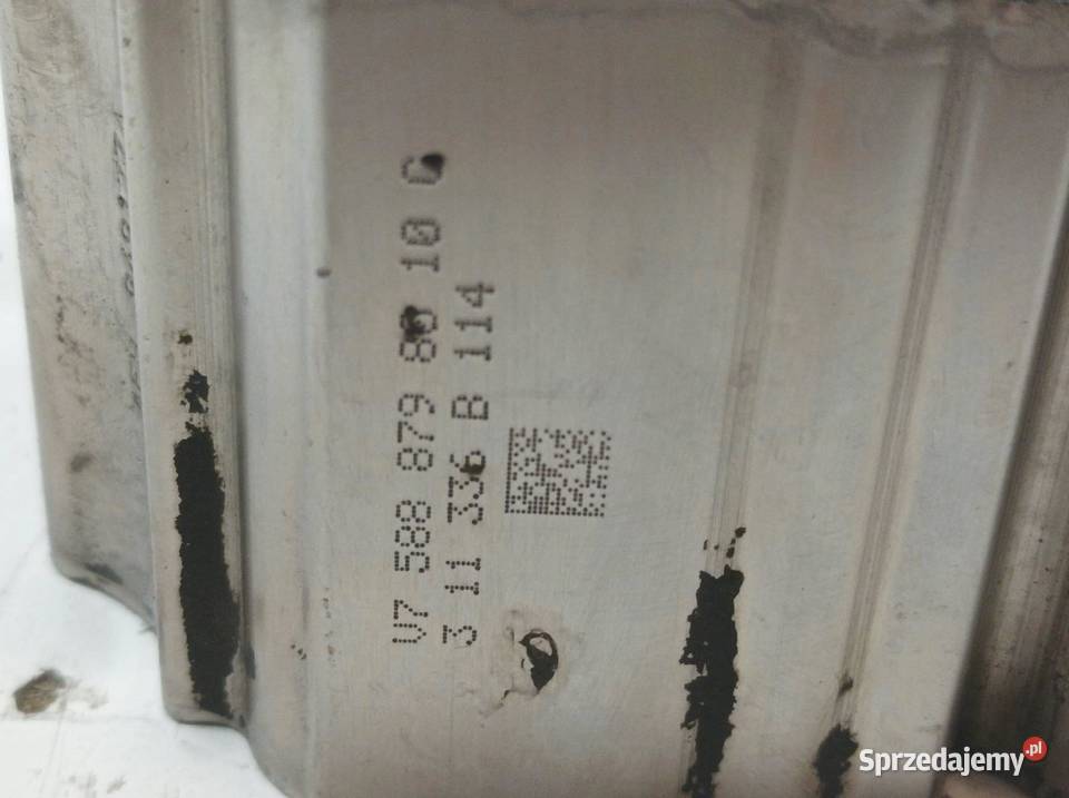 POMPA WTRYSKOWA V758887980 15 THP VTI Peugeot osobowe świętokrzyskie