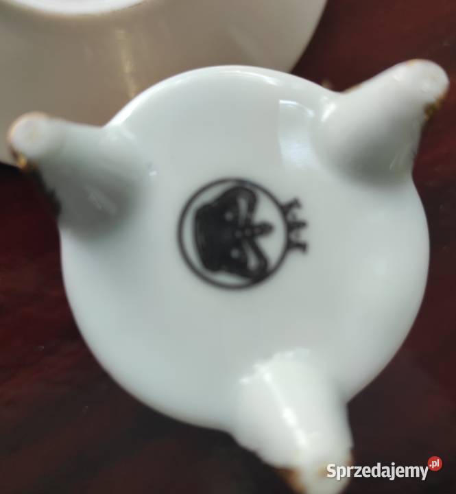 Filiżanka na nóżkach do czekolady mokka kakao sprzedam