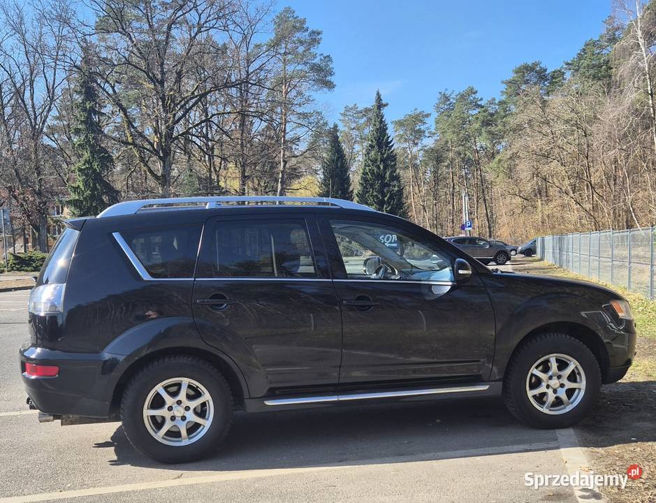 Mitsubishi Outlander 22 DiD 156 super stan Nowogard