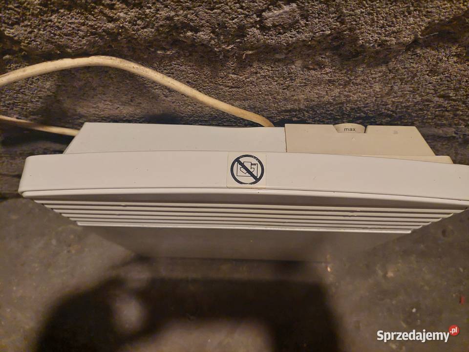 Panele na podczerwień 700 W na ścianę mazowieckie Pruszków