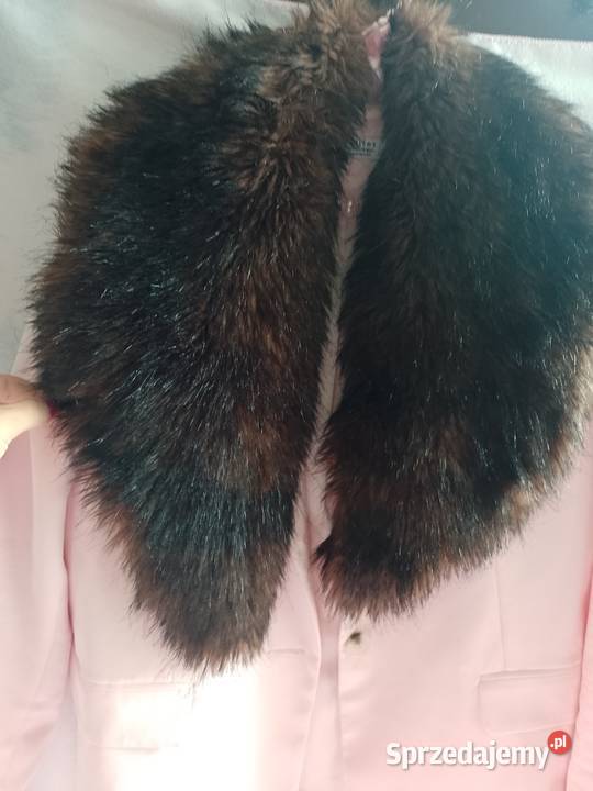 Brązowy duży futrzany płaszcz z Londynu futrzana Moda i Styl sprzedam