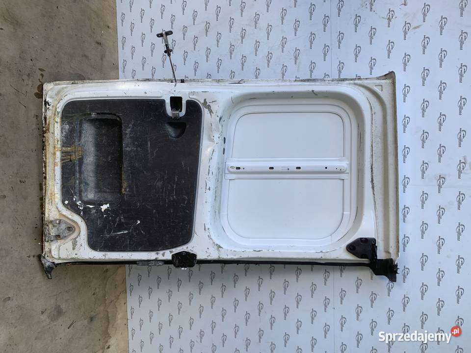 RENAULT TRAFIC III 15r drzwi prawe tył Drzwi Kielce