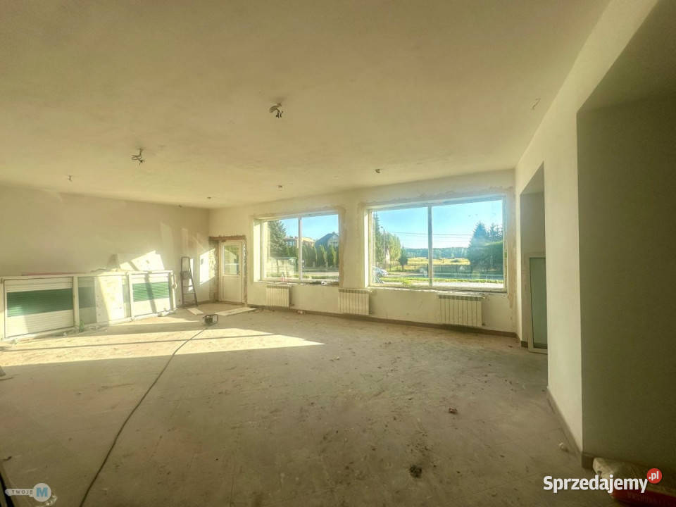 Lokal Strawczyn 120m2 od podwórza