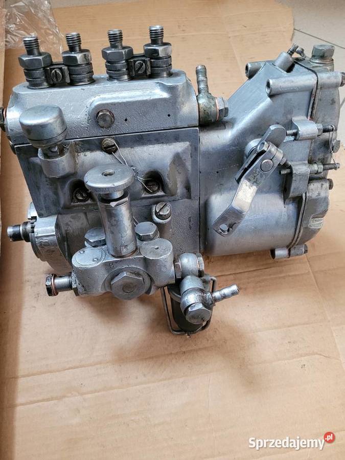 Pompa wtryskowa ursus c360 generalnej naprawie Ursus Łochów sprzedam
