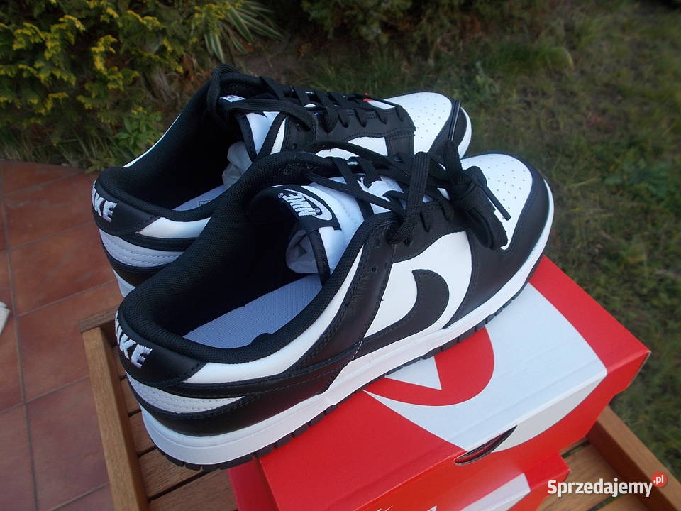 r Eur 45 i 455 Nike Dunk Low White Black