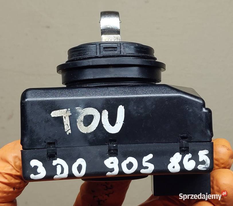 STACYJKA VW TOUAREG AUDI A8 D3 3D0905865 Stacyjki i kluczyki Mielęcin