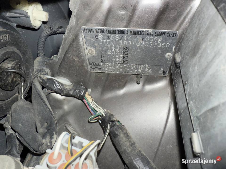 Toyota Yaris 15 TS Jedyna TakaSUPER Rok produkcji 2003