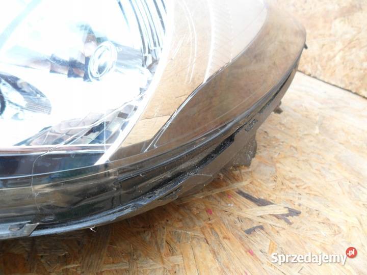 Reflektor lewy Hyundai iX20 lewe Nowy Tomyśl