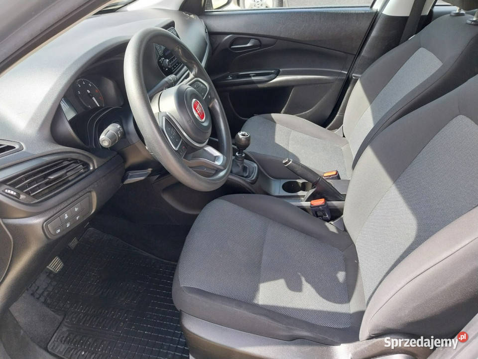 Fiat Tipo FIAT Tipo 14 95 Salon Polska II 2016