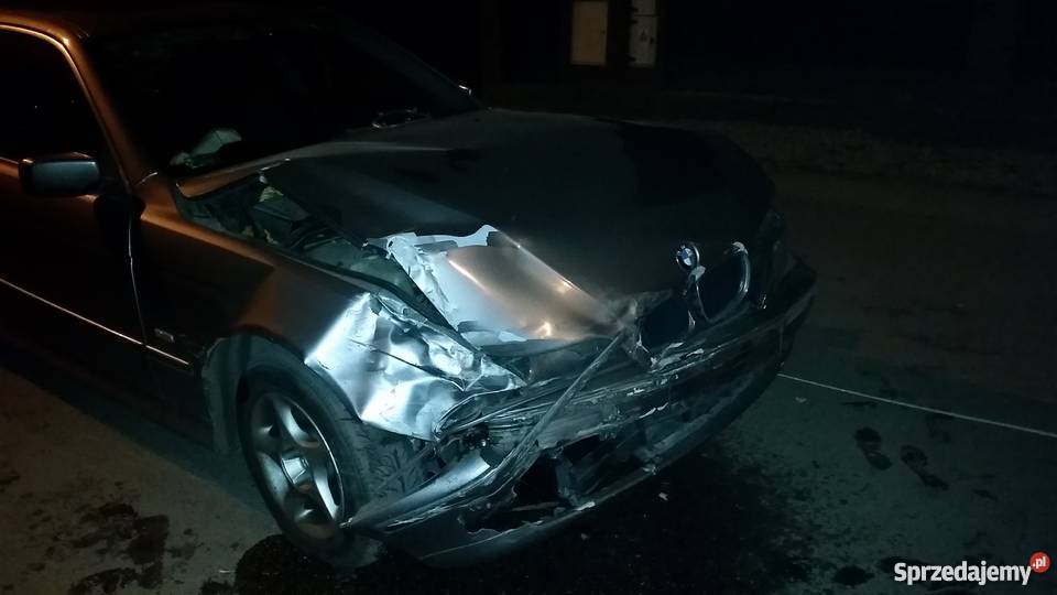 BMW e39 Uszkodzony