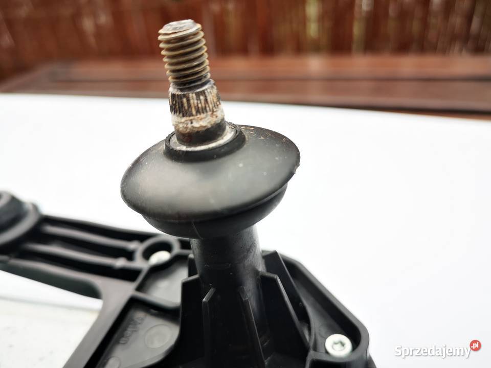 PEUGEOT 3008 oryginalna tuleja podkładka silnika osobowe Warszawa