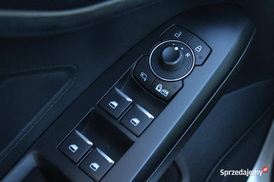 FORD Focus 2021r Kamera CarPlay Virtual Cockpit 120KM Focus