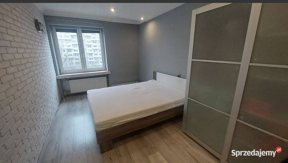 Piotrkowska dwa pokoje 52m2 centralne ogrzewanie
