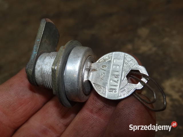 zamek FEUERFEST DOBLINA MZ AWO IFA IWL Simson Żary