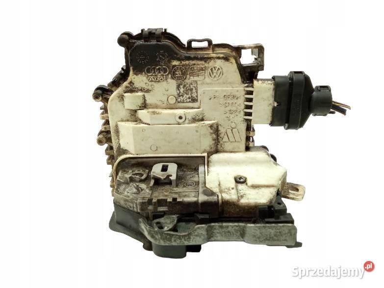 ZAMEK DRZWI TYŁ PRAWY Audi A4 V 2015 B9