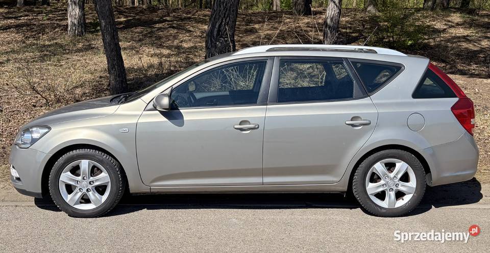 KIA Ceed Kombi 14 Benzyna Bezwypadek Wyposazona isofix mazowieckie Wieliszew
