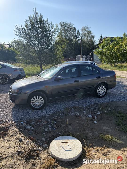 Nissan Almera Benzyna manualna Warszawa