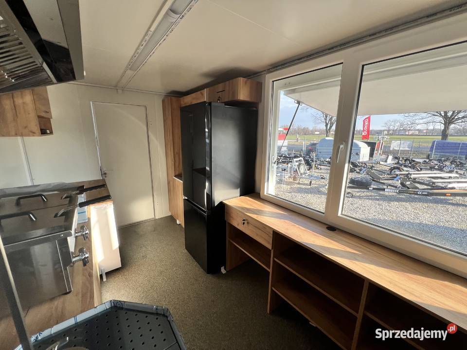 Przyczepa gastronomiczna kuchnia mobilna food Kotlin