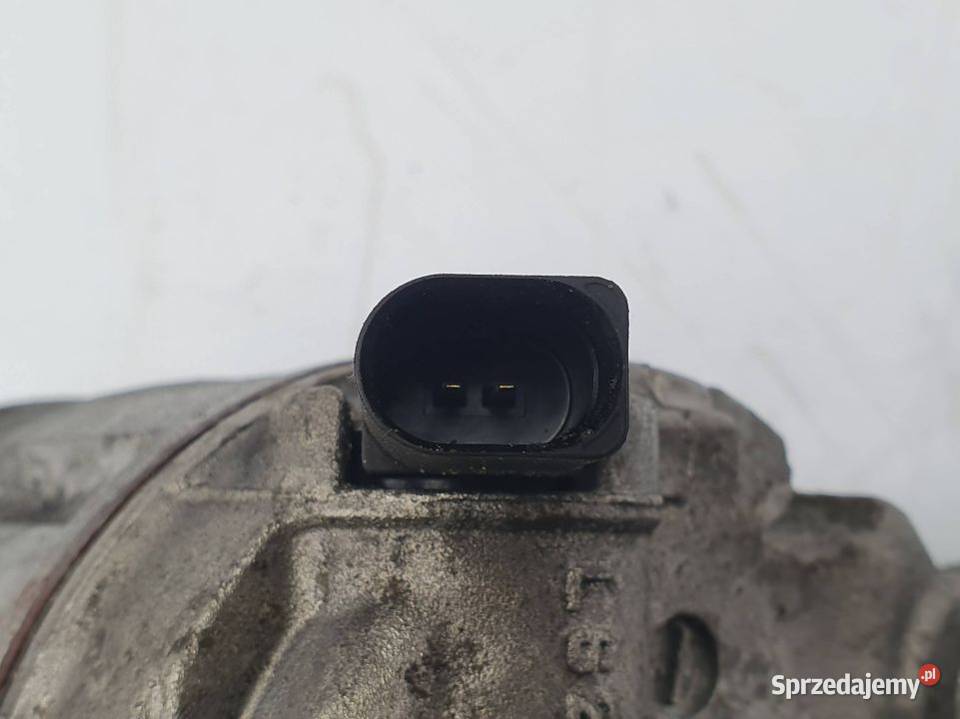 SPRĘŻARKA KLIMATYZACJI AUDI A6 C7 4G0260805D Części samochodowe sprzedam