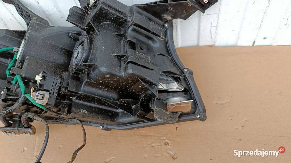 TOYOTA LAND CRUISER 150 LAMPA LEWA sprzedam