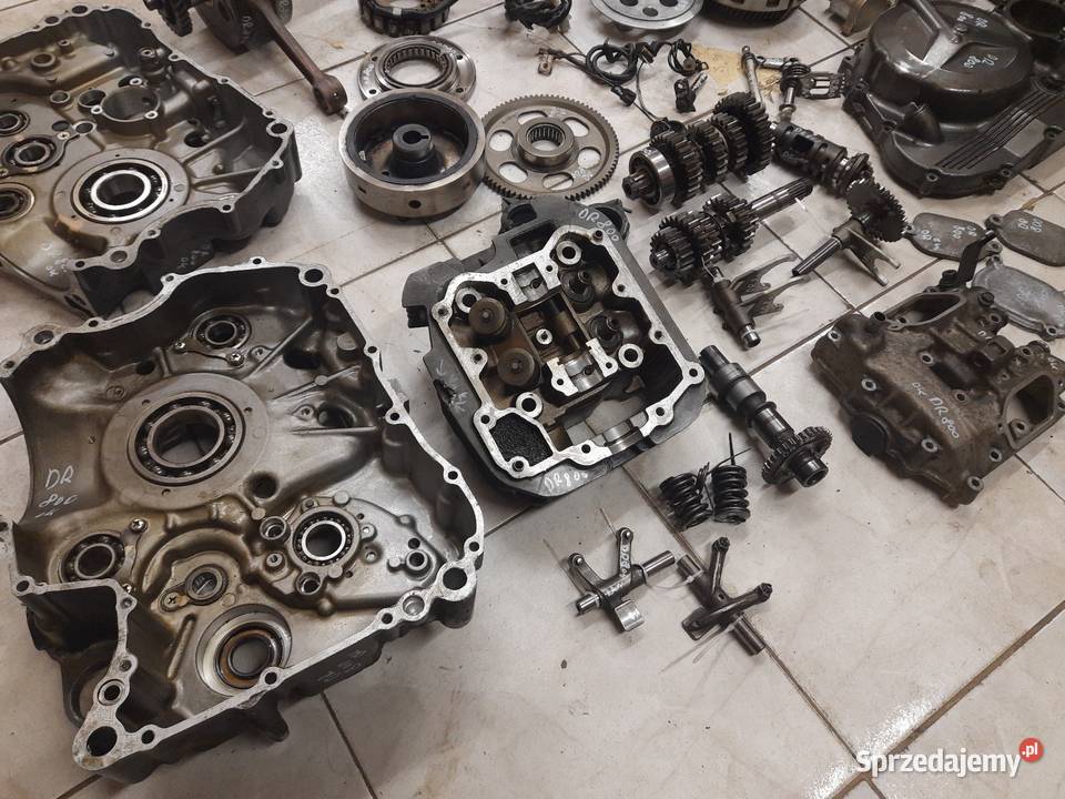Suzuki DR 800 S BIG Części silnik głowica Jelenia Góra
