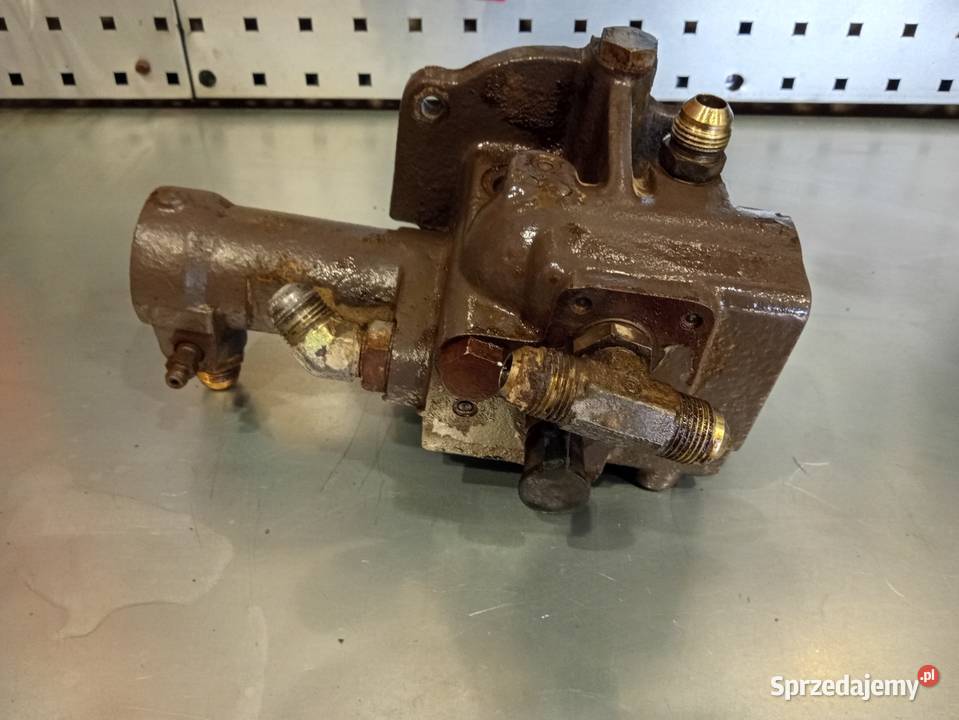 Zawór sprzęgła Massey Ferguson 6170 6180 6190