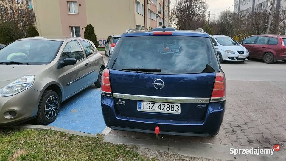 OPEL ZAFIRA B Staszów