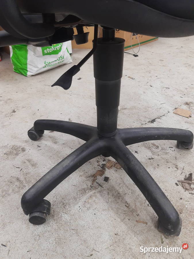 Fotel Krzesło Biurowe Czarne Obrotowe Lublin