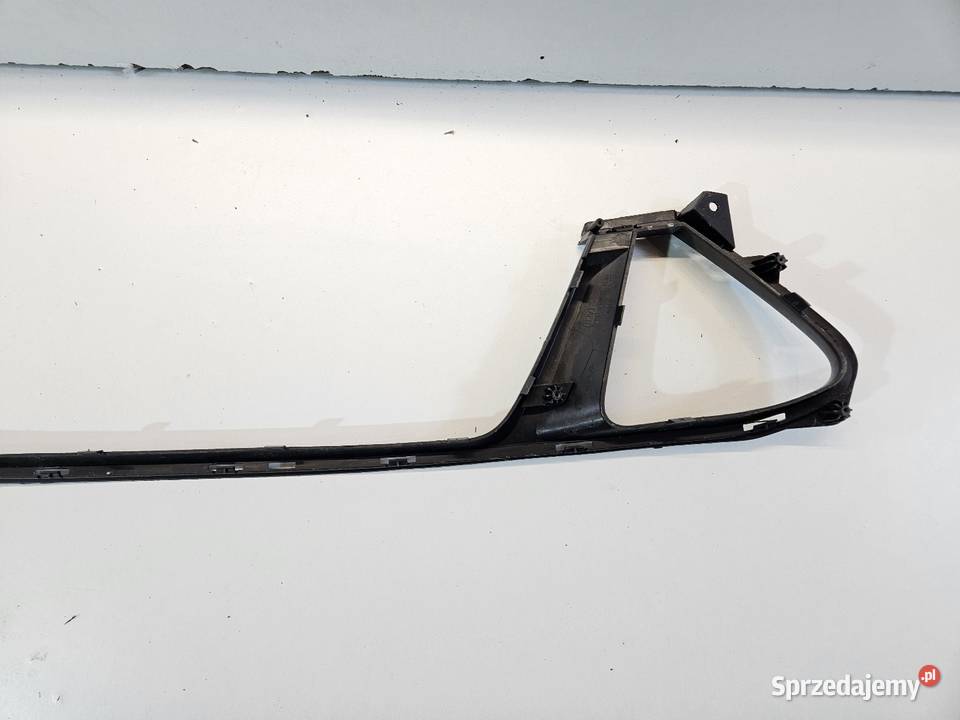 KIA CEED 3 III GT LINE LISTWA KRATKI ŚRODKOWEJ Międzychód