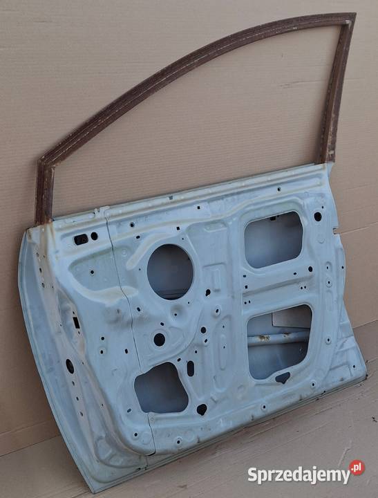 TOYOTA COROLLA VERSO DRZWI PRAWY PRZÓD PRAWE osobowe sprzedam