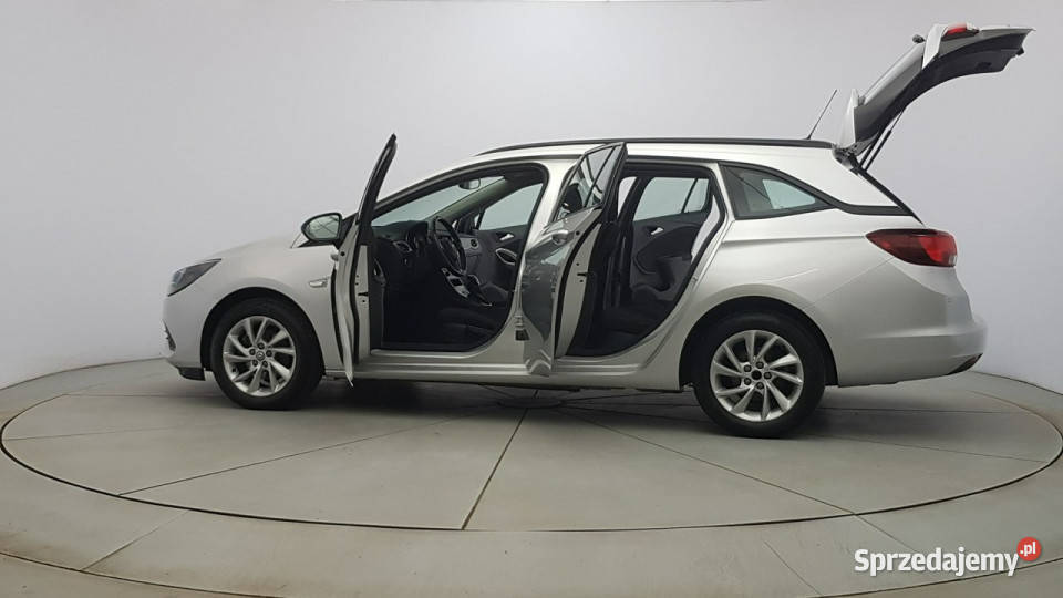 Opel Astra 12T Edition SS Z Polskiego Salonu FV nieuszkodzony Warszawa sprzedam