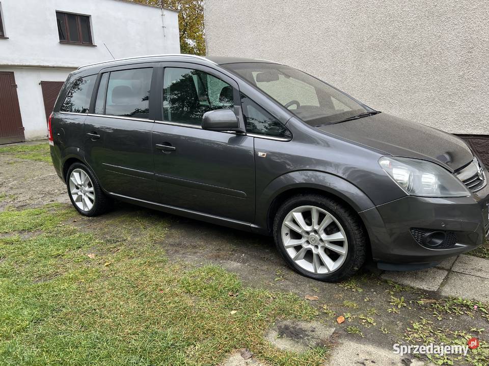 Opel Zafira b 18 benzyna 135 Super Stan 140KM Syców