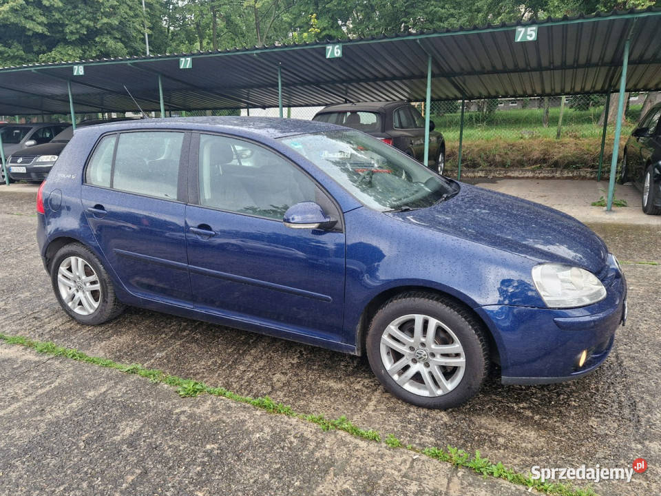 Volkswagen Golf GOLF V 14 MPI stan opłatach V Tomaszów Mazowiecki