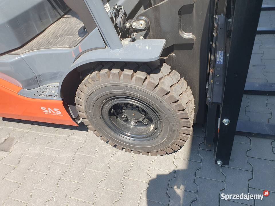 Wózek TOYOTA 8FGF15 Triplex 2023r Nowy Wolny Toyota Rudno Górne