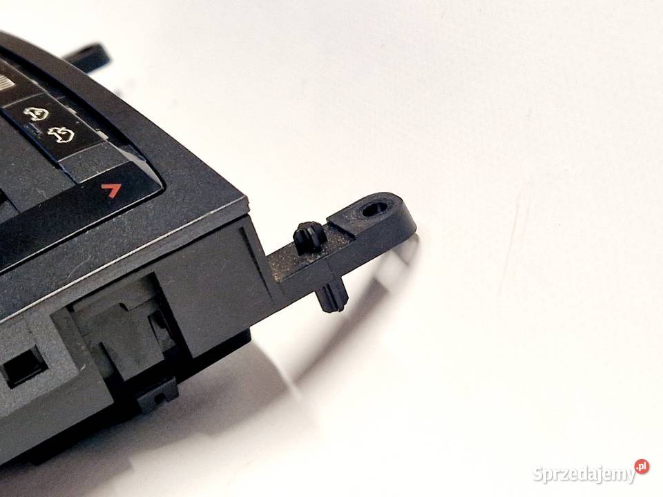 PANEL STEROWANIA NAWIEWU KLIMATYZACJI PEUGEOT osobowe Poznań sprzedam