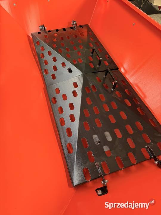 Rozsiewacz DWUTALERZOWY Nowy Targ sprzedam