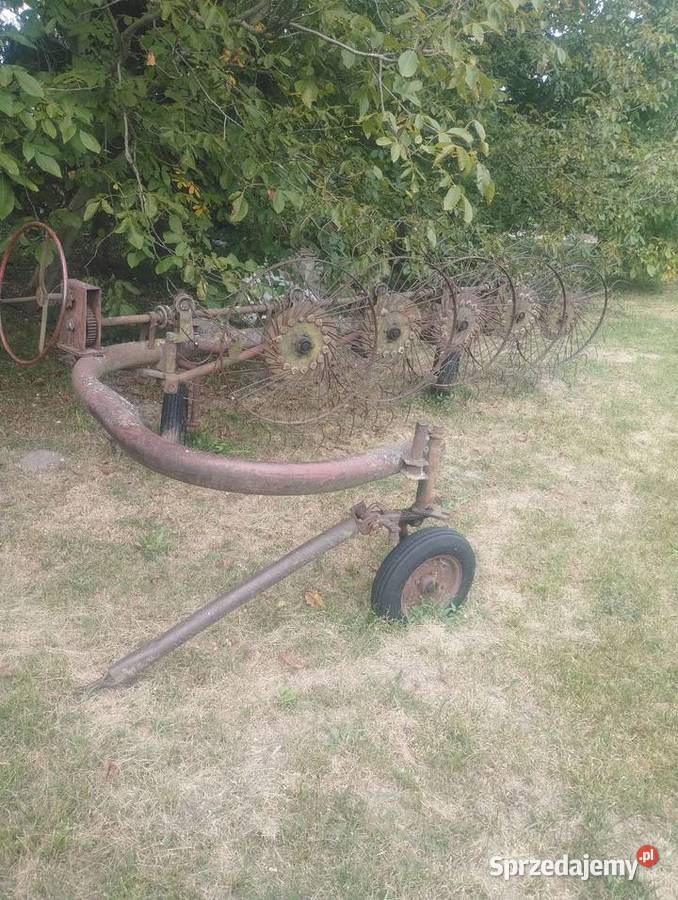 Zgrabiarka do trawy Zgrabiarki i przetrząsacze Brzezice