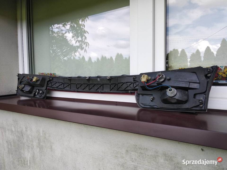 Subaru Legacy 2 II kombi blenda na klapę osobowe łódzkie Sieradz