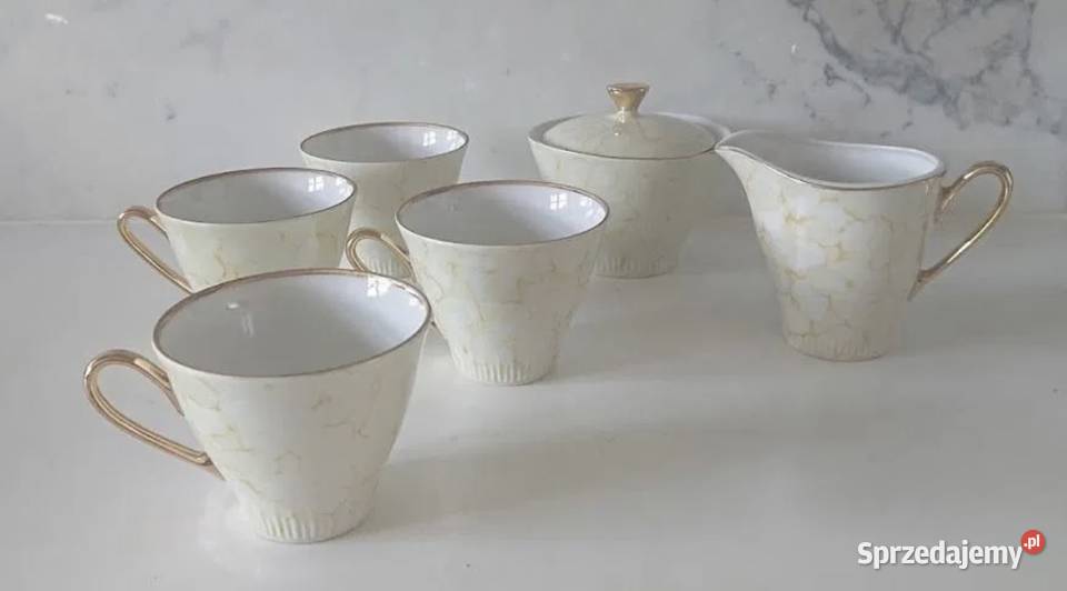 Serwis kawowy porcelana Włocławek z lat PRLu sprzedam