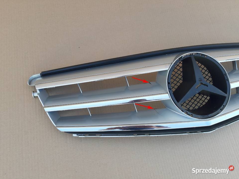 CKLASA W204 LIFT GRILL ATRAPA CHŁODNICY CHROM Trzciel sprzedam