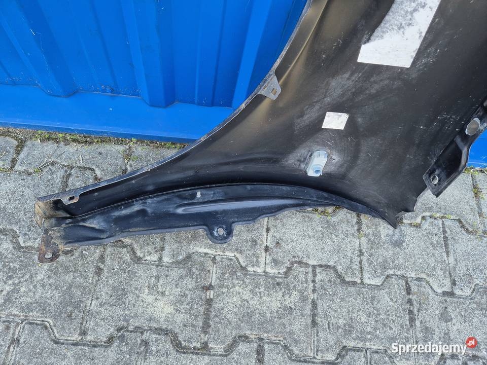 BŁOTNIK PRZÓD PRAWY VW GOLF IV 4 LC9Z CZARNY
