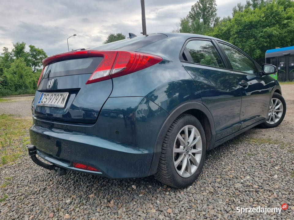 Honda Civic Salon 99 Przebiegu Klimatronik Alu 8 ESP Szczecin