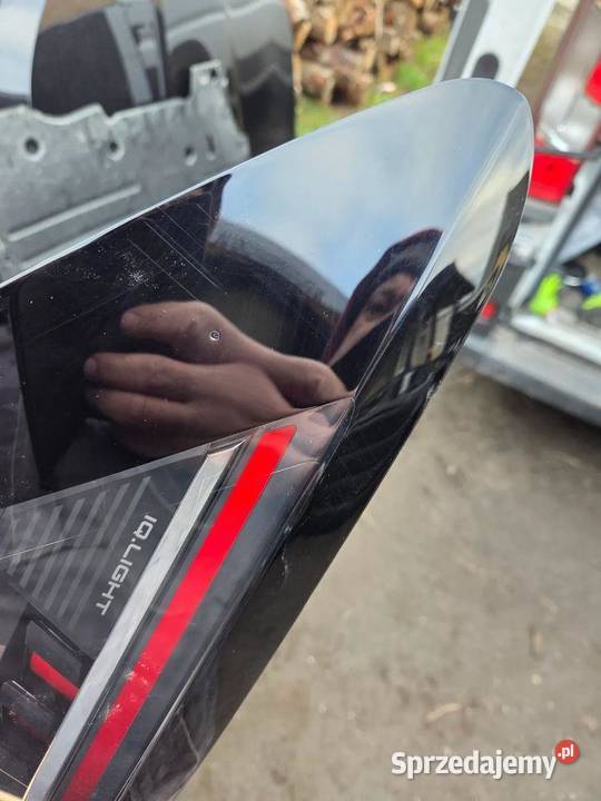 Lampa lewa lewy tył tylna VW Passat IX B9 osobowe