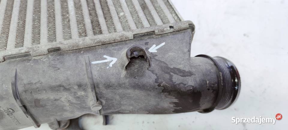 CHŁODNICA INTERCOOLER AUDI A4 B7 8E0145805AA Przystajń