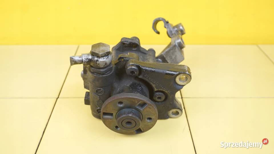 E90 330i E87 E60 E63 30 B 07r 258 N52305AF pompa Suków sprzedam