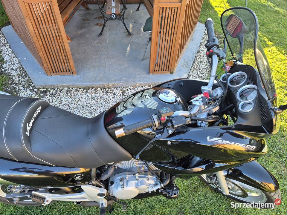 Honda XL 125V Varadero Top LINE 2007r katB Rok produkcji 2007