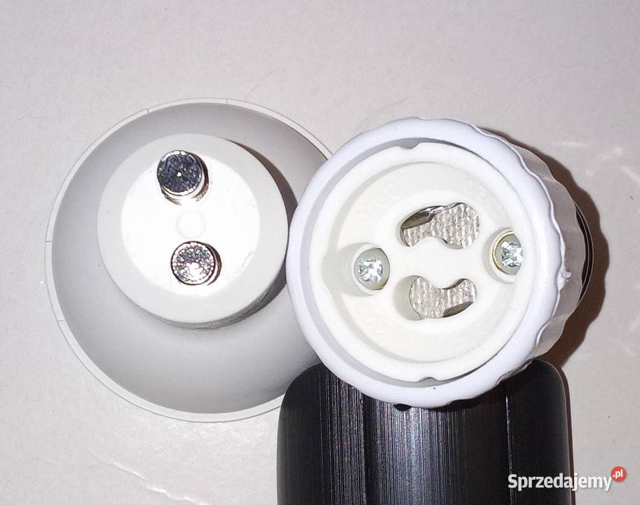 Adapter Konwerter Oprawki Żarówki E27 na GU10 Sieradz