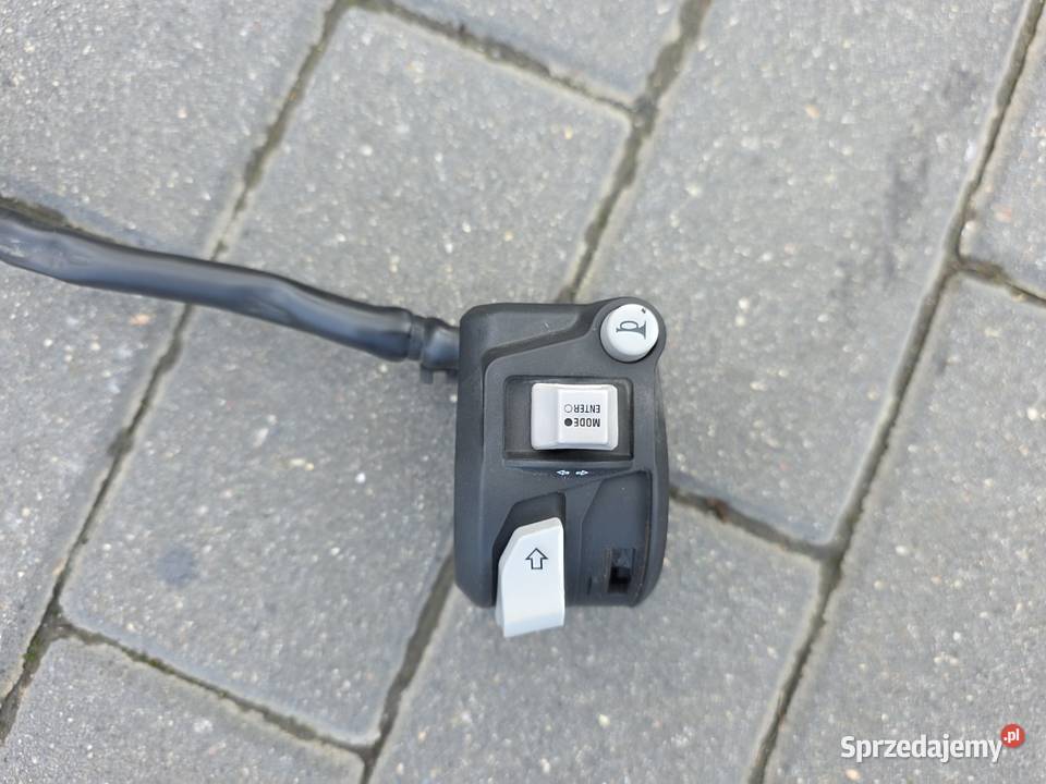 Lewy przełącznik zespolony Ducati Monster 937 sprzedam
